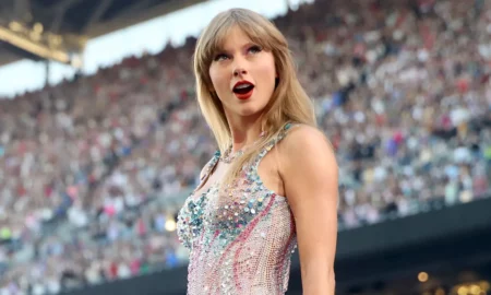 Taylor Swift aduce „Eras Tour” în cinematografe. Recapitularea concertelor din întreaga lume