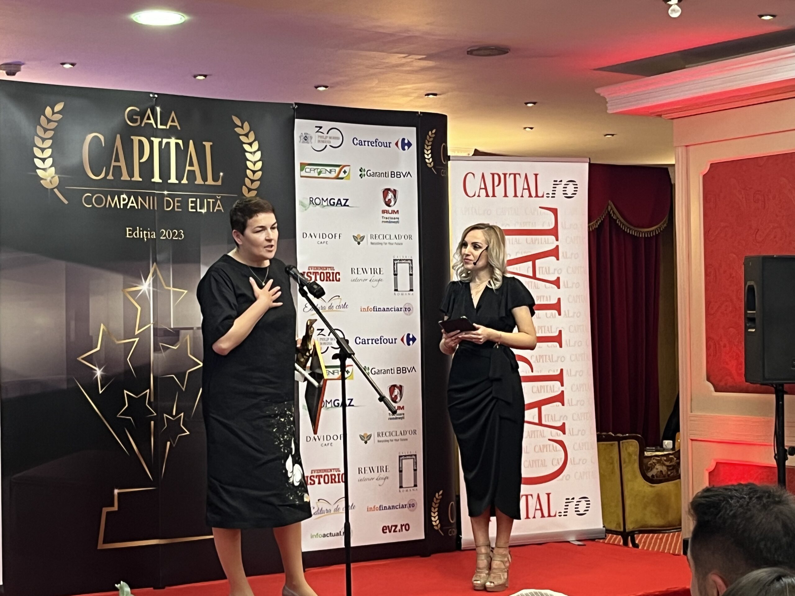 Companii de elită! Holcim, premiată la industria Construcții: „Școala tehnică de la Aleșd este un proiect foarte drag nouă”