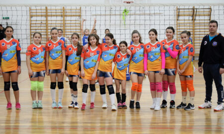 Campionatul Mondial de minivolei feminim are loc weekendul acesta. Eventimentul este găzduit de sala de sport a școlii nr.116