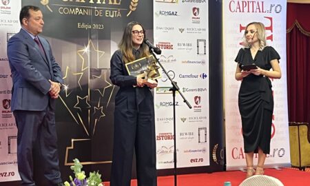 Gala Companii de Elită. Elena Apostol, Dacia Renault Group: „Sunt convinsă că fiecare are o poveste alături de Dacia”