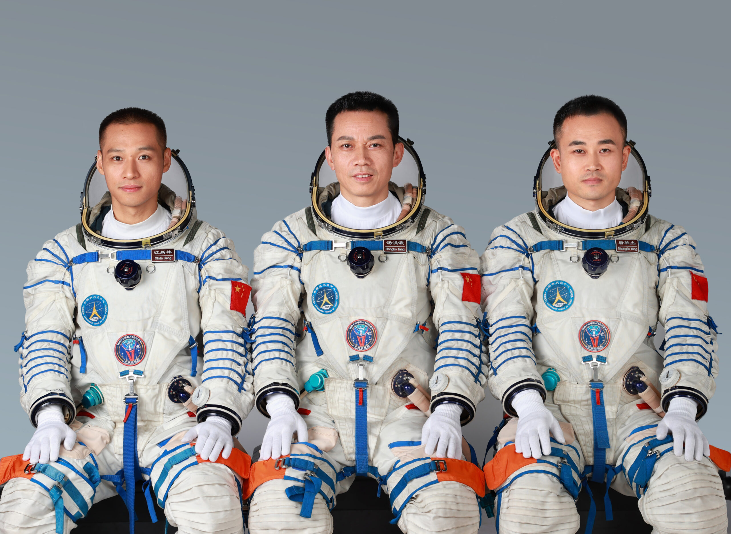 O nouă generație de astronauți. China trimite cel mai tânăr echipaj în spațiu