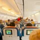 Beneficii de care nu știai. Ce pot cere gratuit călătorii în avion