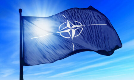 NATO majorează bugetul militar. Mai mulți bani pentru probleme de securitate