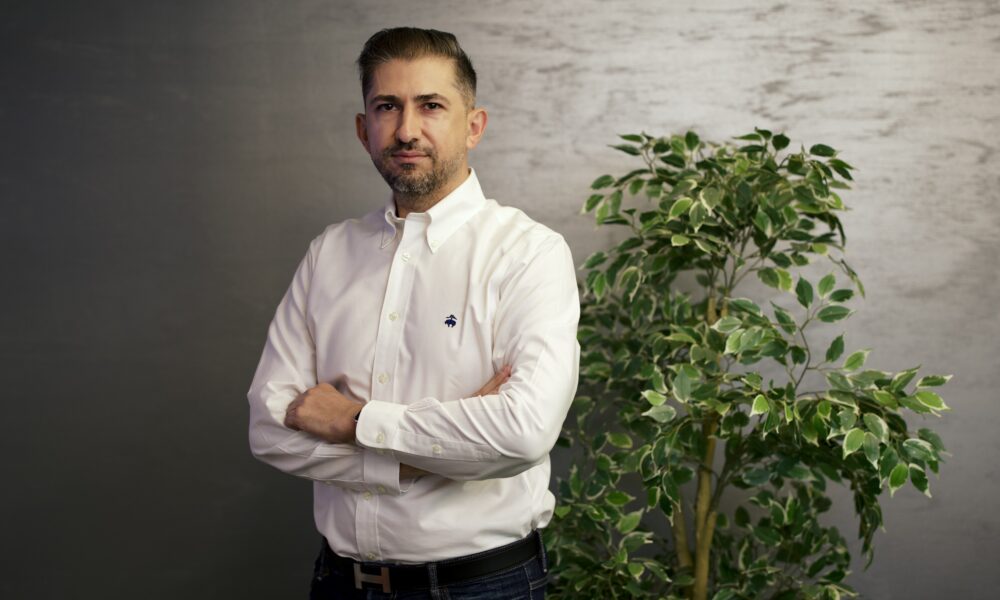 adrian chiruta, Cyber_Folks România