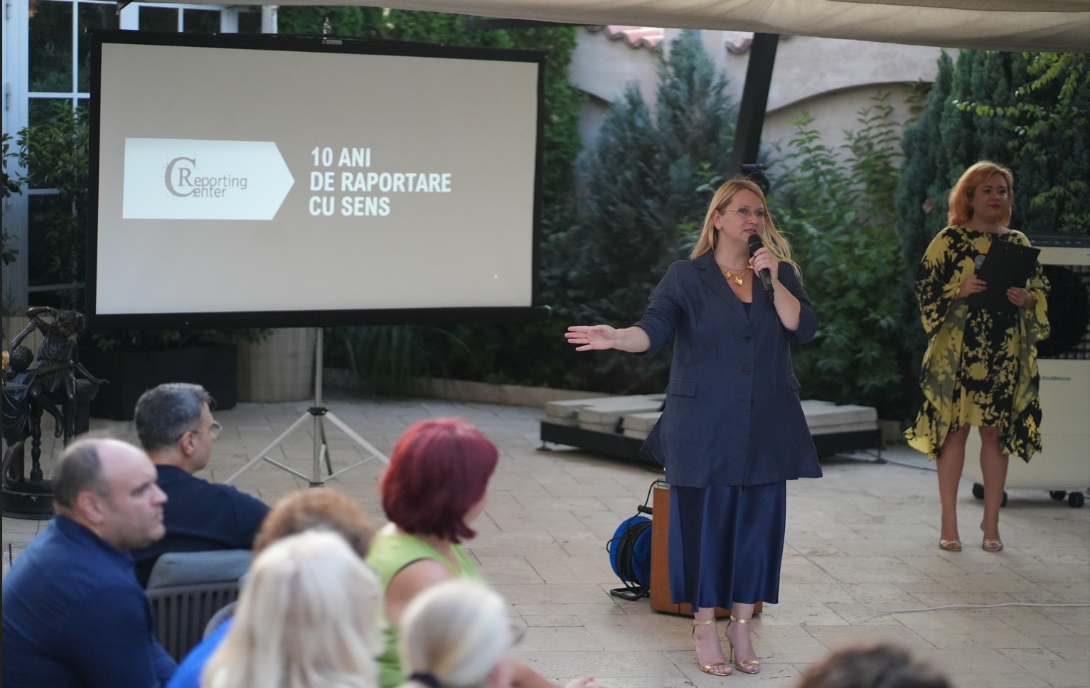Elena_Unciuleanu Reporting Center