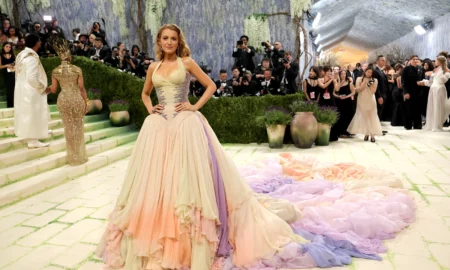 Blake Lively strălucește la Met Gala 2026, în lipsa partenerului Ryan Reynolds