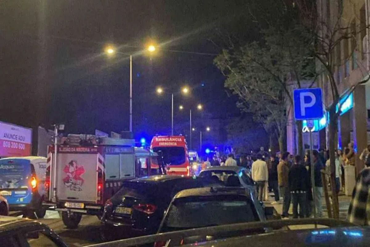Nouă persoane, inclusiv doi copii, accidentate într-un incident grav la sărbătoarea FC Porto în Portugalia