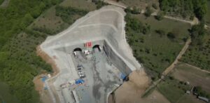 Progres major pe Valea Oltului: Tunelul Robești, străpuns în doar 7 luni pe Autostrada Sibiu-Pitești